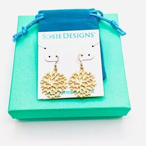 Sosie Designs 16k gold plated Corral Earrings